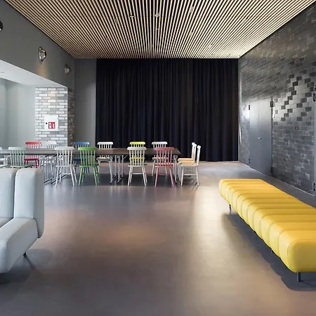אכסניה A&o Venezia *