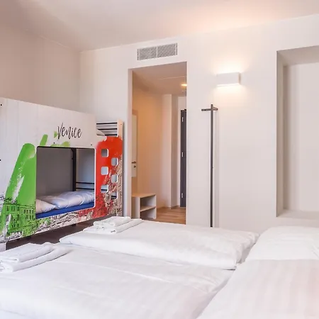 A&o Venezia 2*