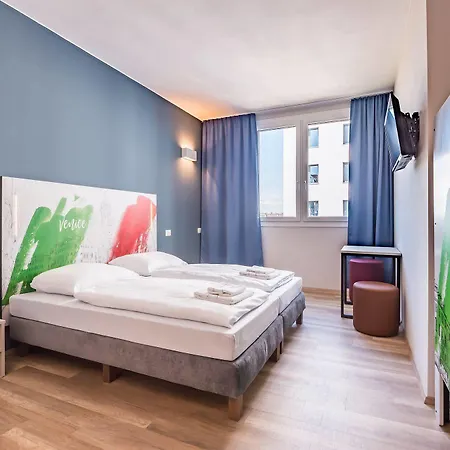 A&o Venezia Hostal Mestre