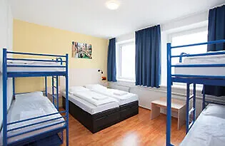 A&o Venezia Hostal *