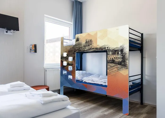 Hotel A&o Venezia 2*