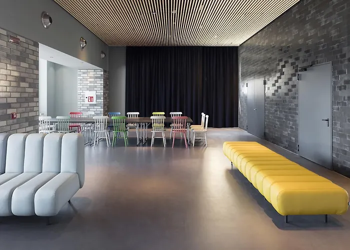 Hotel A&o Venezia 2*